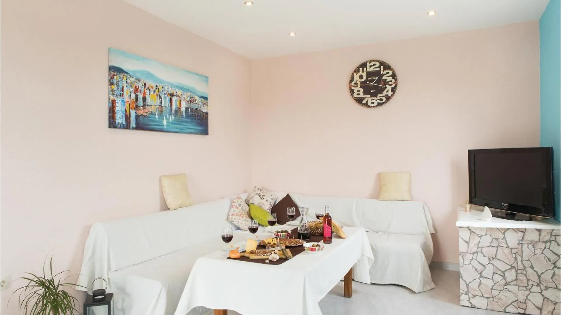 Holiday home Gorgeous Home In Rudine With Wifi